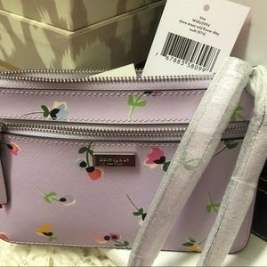 Kate Spade floral wristlet - new!